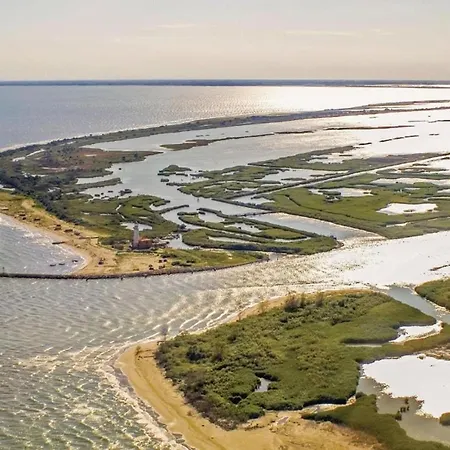 Вилла The Charming Marina-village Tipo 3-3 Bedroom 6 Persons Лидо-ди-Спина