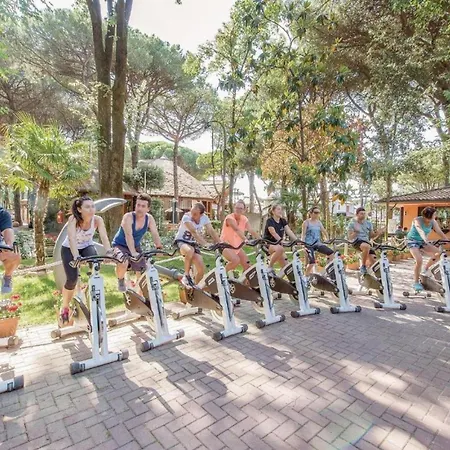 The Charming Marina-village Tipo 3-3 Bedroom 6 Persons Лидо-ди-Спина